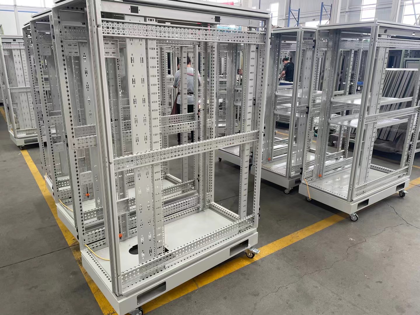 天津机箱钣金加工定制 - 方案